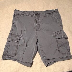 Men's Gray Cargo Shorts